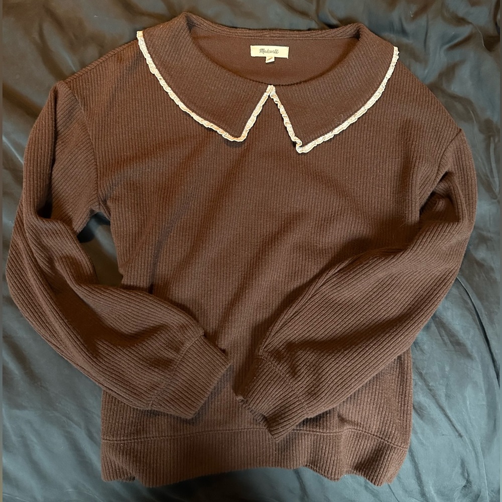Brown sweater with collar size small